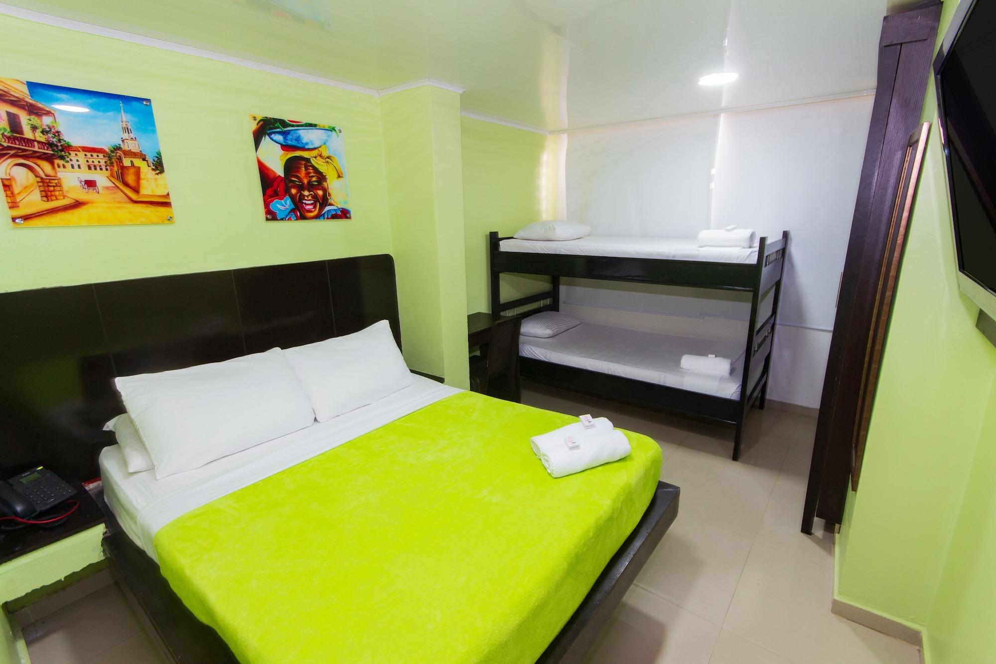 Hotel Marina Suites Cartagena Esterno foto